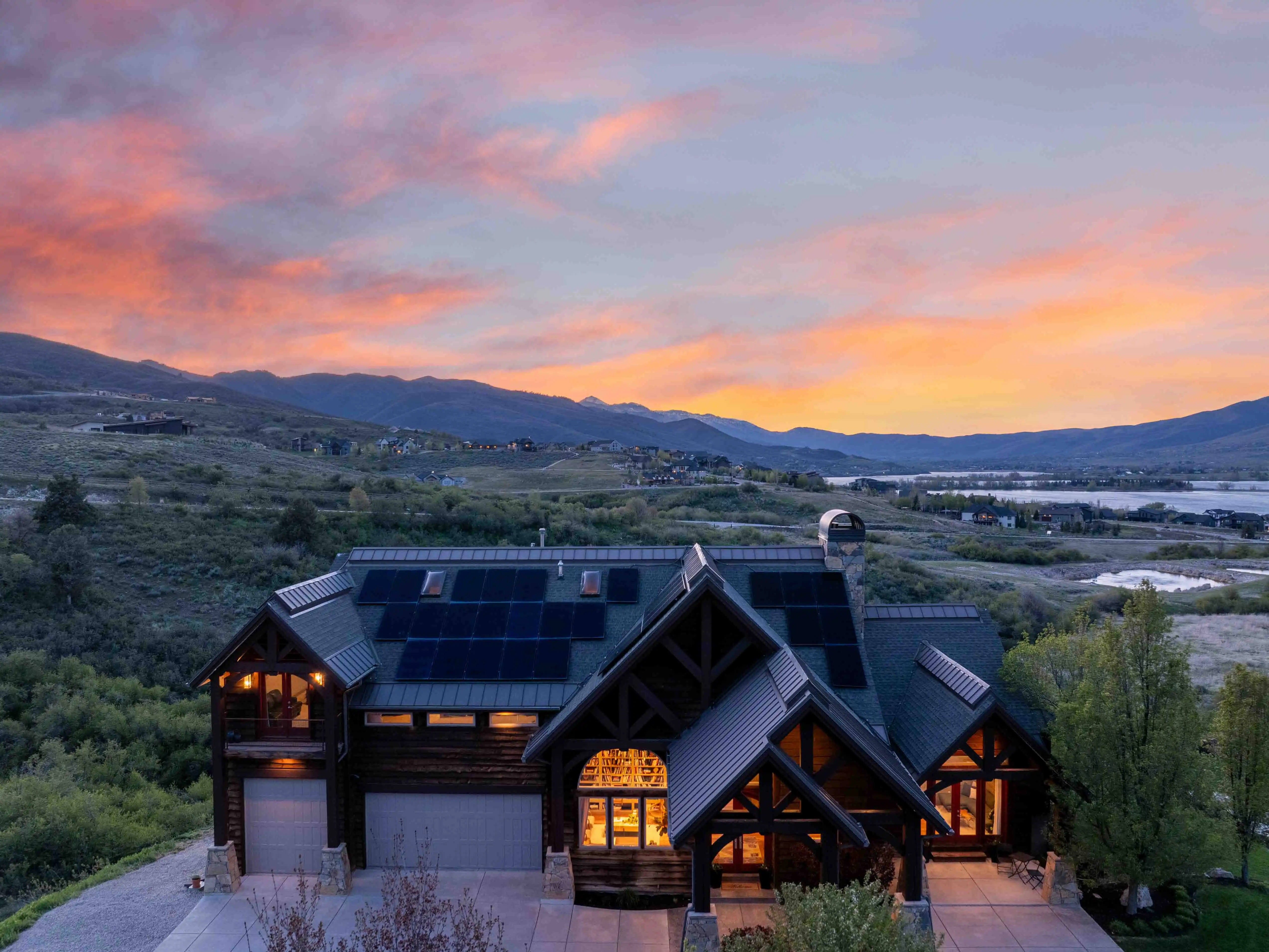 Nirvana Brindle — Real Estate Agent - Utah